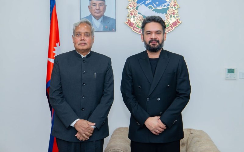 कुटनीतिक शैलीमा परिवर्तन: विदेशी राजदूतसँग प्रधानमन्त्री बालेनको पहिलो ‘वान टु वान’ वार्ता